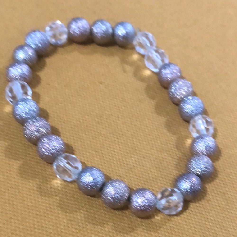 Elegant Silver and Clear Beaded Bracelet